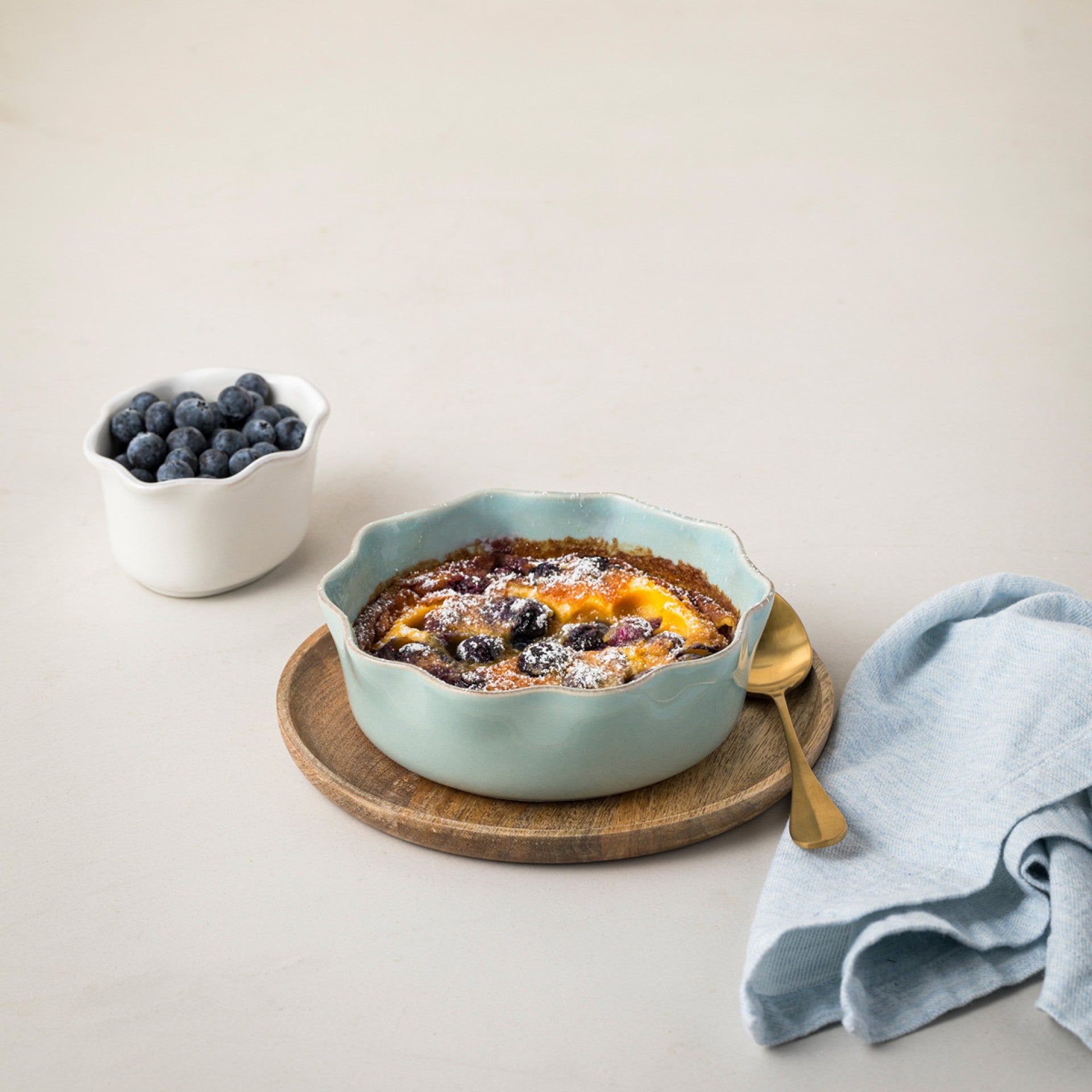 Cook & Host Small Ruffle Pie Dish – Portuguese Stoneware Pie Dish ...