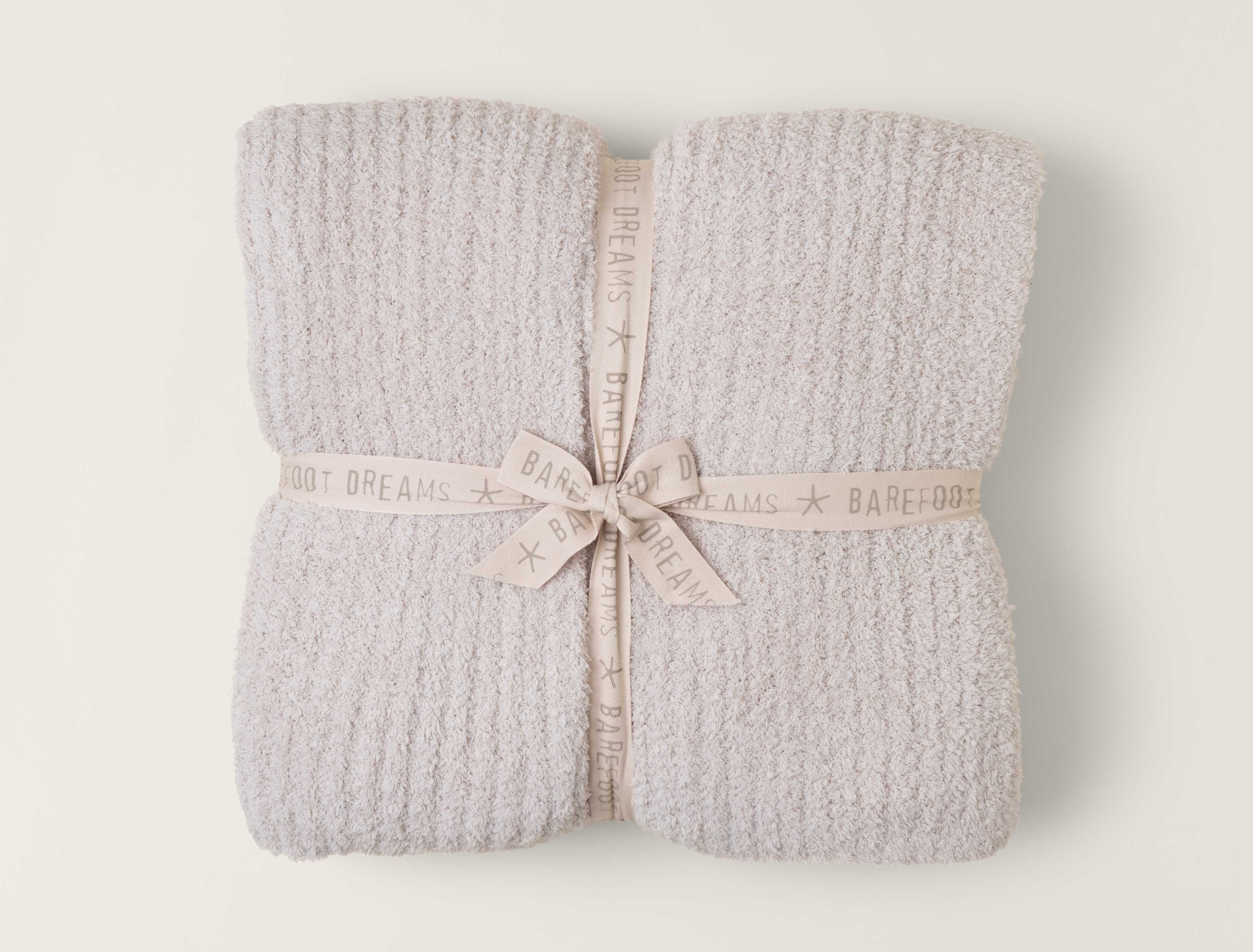 Chêne Blanc | Barefoot Dreams Ribbed Bed Blanket | Ooltewah, TN