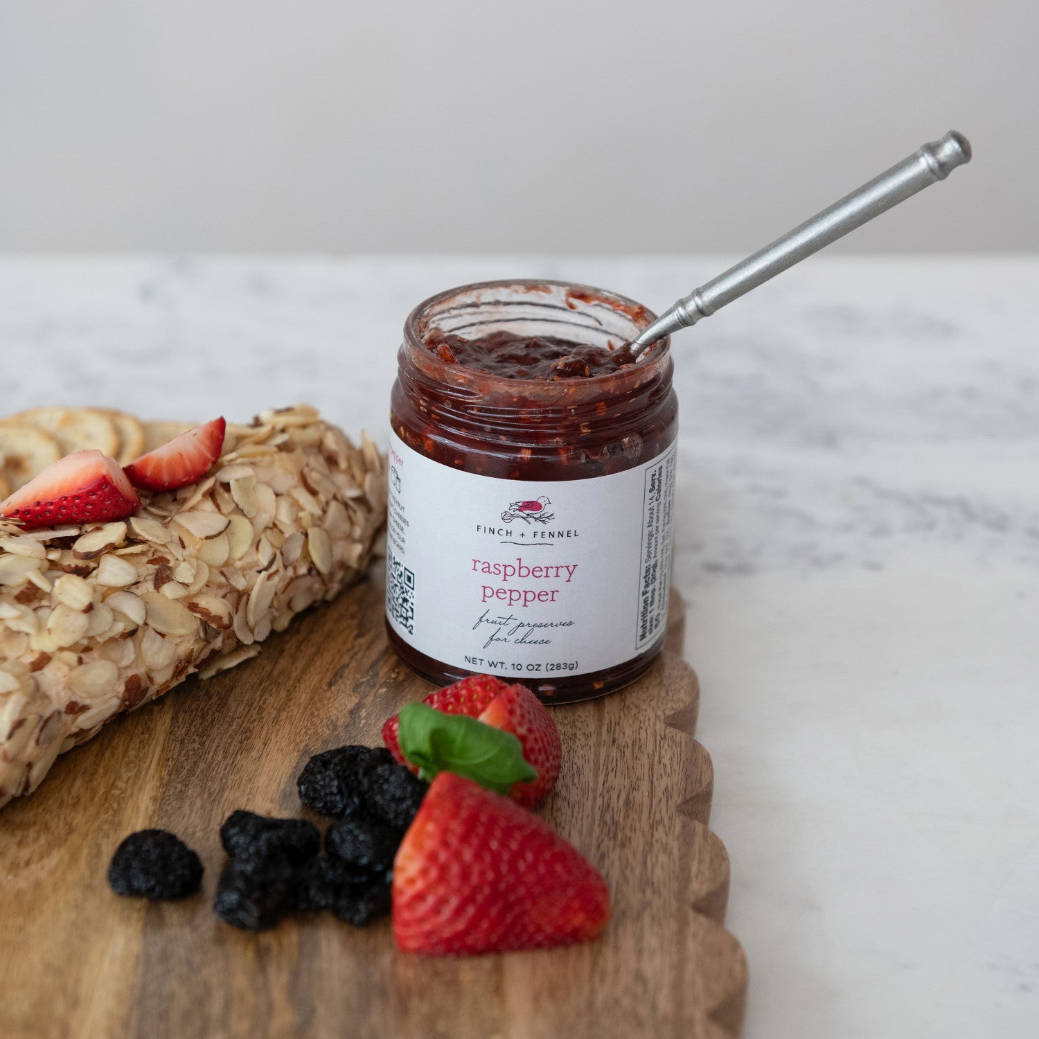 Hot Pepper Raspberry Rpesevers Raspberry Pepper Fruit Preserves for Cheese – 10 oz – Chêne Blanc