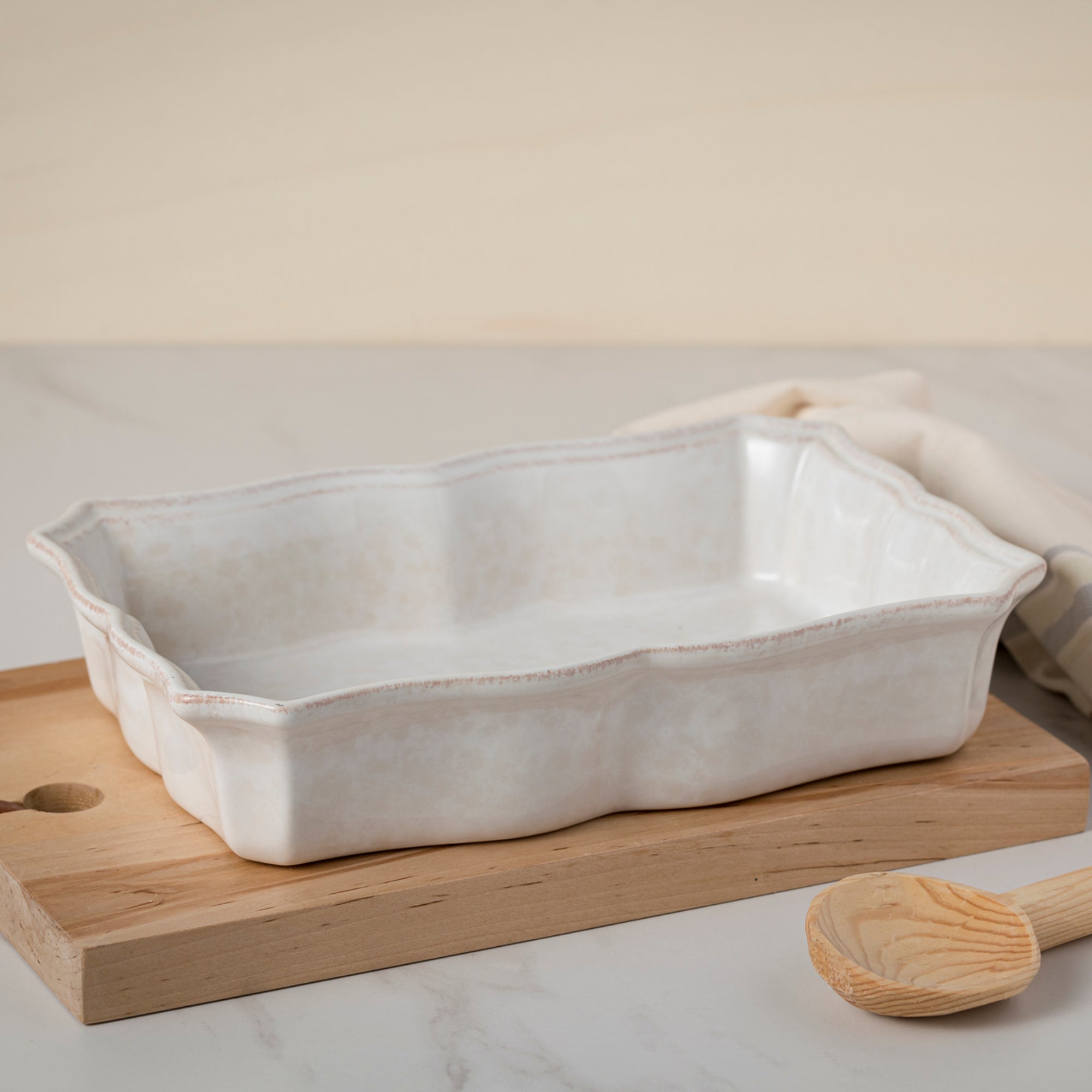 Casafina by Costa Nova Impressions Baker